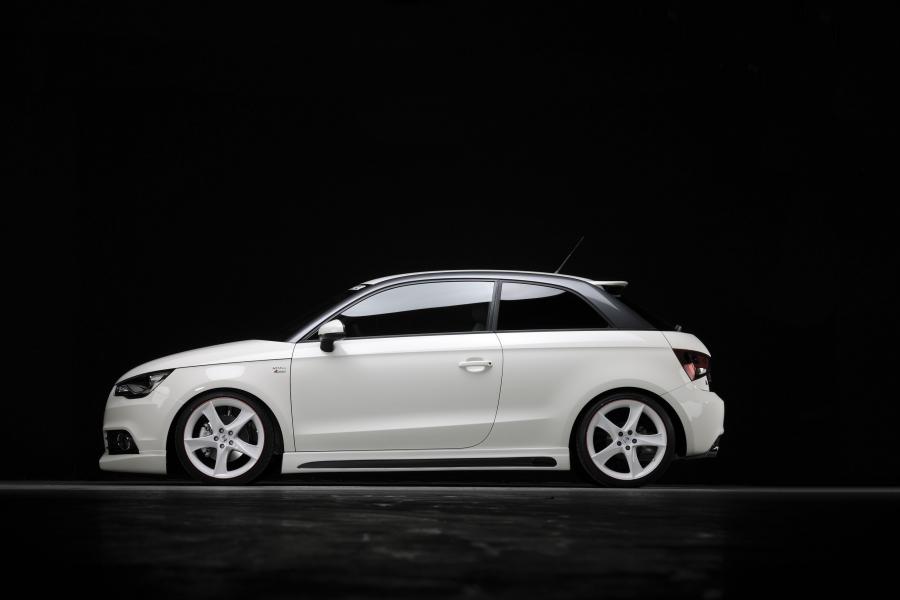  Audi A1 by Rieger (8X) 2010 года  (фото 5 из 6)